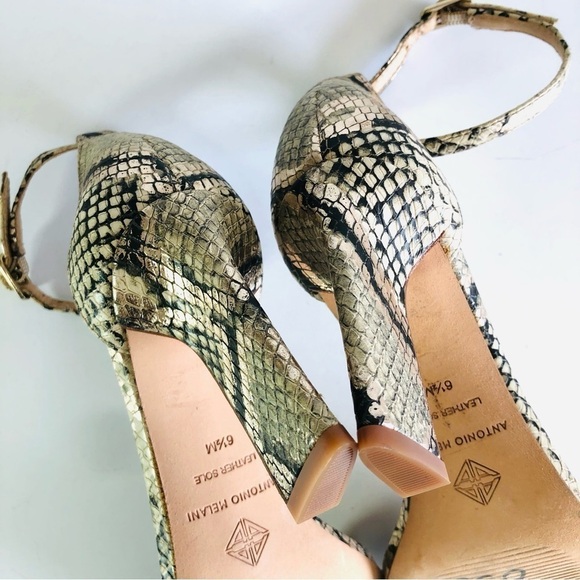 NWOT Antonio Melani Stacen Snakeprint Sandals - Picture 13 of 16